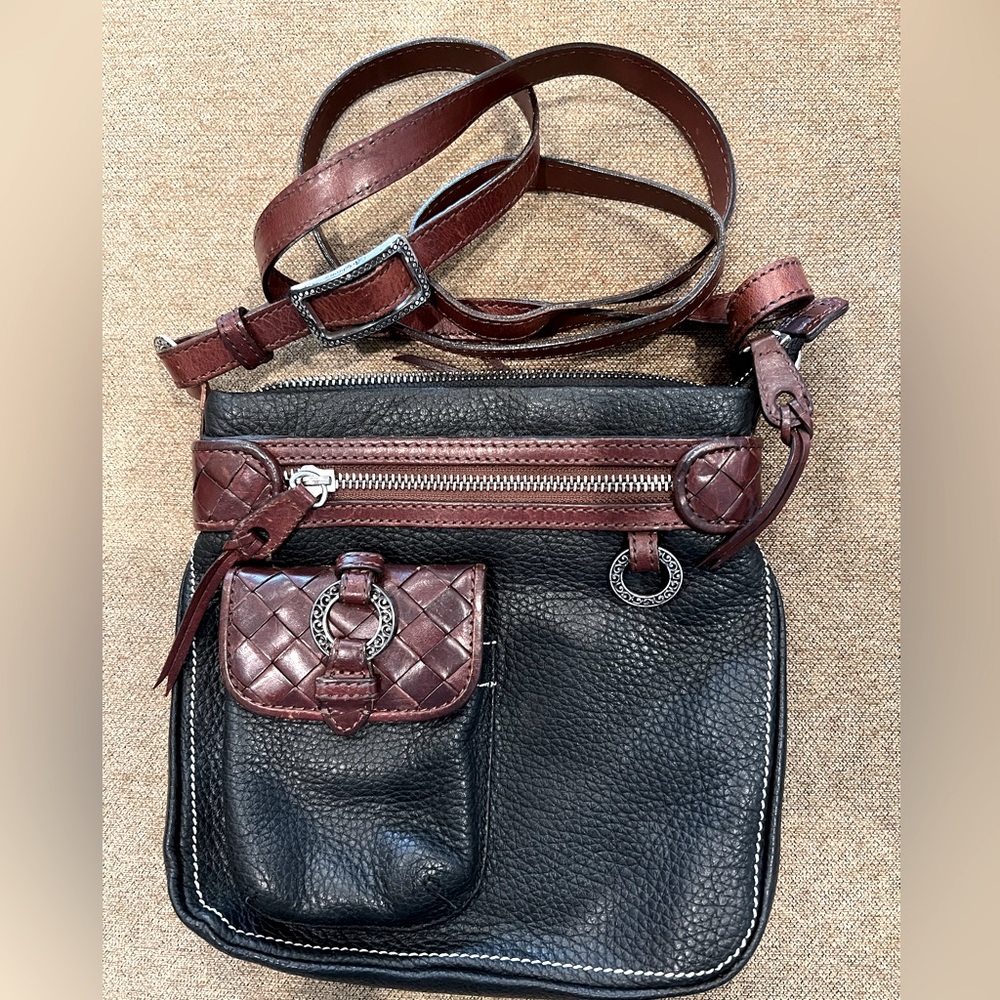 Brighton Cross Body Bag Black and Brown Leather